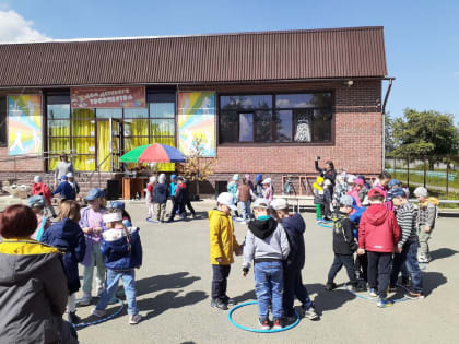 В День защиты детей  в местных отделения партии «Единая Россия» пошли праздничные мероприятия