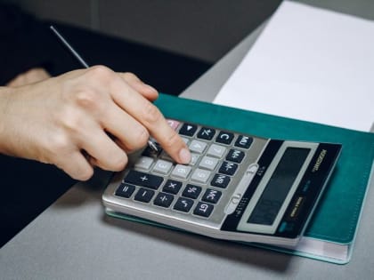 Платят не все. На Южном Урале работники стали реже получать «белые» зарплаты