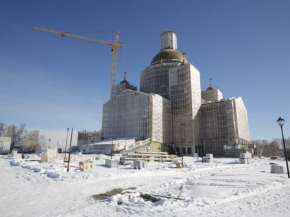 В строящемся Христорождественском соборе Челябинска прошёл молебен на начало доброго дела