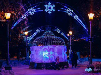 В этот раз скромнее: в мэрии Магнитогорска рассказали о подготовке города к Новому году