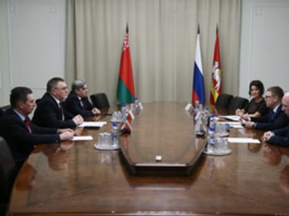 Губернатор Челябинской области провел встречу с членами Комиссии по информационной политике, информационным технологиям и связи Парламентского Собрания Союза Беларуси и России