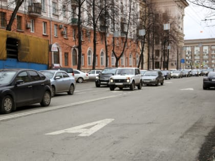 Польза и вред выделенных полос в Челябинске: «ПроПолис» приглашает на дискуссию