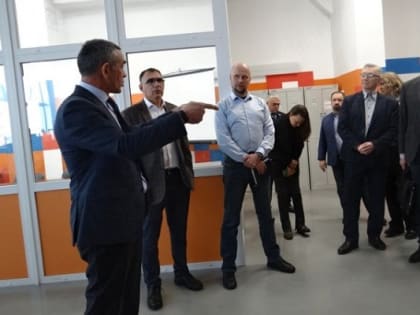 Промышленность и профобразование Челябинской области обсудили подготовку рабочих кадров