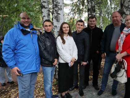 В Миассе торжественно открыли сквер у ДДТ «Юность»