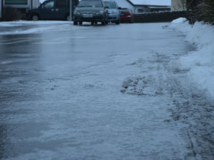 Вниманию водителей! Гололедица на дорогах может стать причиной аварий