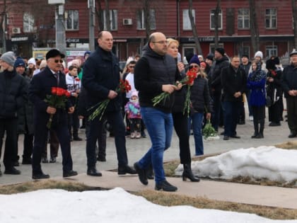 Южный Урал скорбит со всей страной