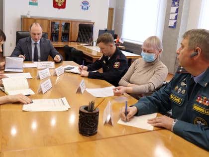 В администрации района подвели итоги осенней призывной кампании и обсудили этапы подготовки к весеннему призыву