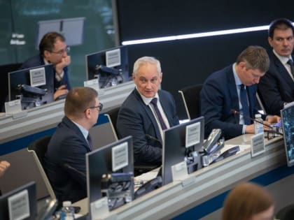 Алексей Текслер выступил на совместном заседании комиссий Госсовета РФ «Инвестиции» и «Экономика и финансы»