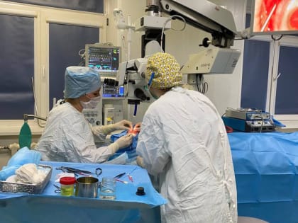 Врачи челябинского онкоцентра сохранили глаз пациентке с редкой патологией