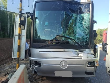 По факту ДТП с экскурсионным автобусом в Ашинском районе СК возбудил уголовное дело