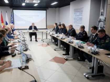 Губернатор Челябинской области встретился с участниками первого съезда Российского движения детей и молодёжи и финалистами Всероссийского конкурса «Большая перемена – 2022»