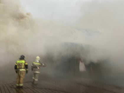 На базе отдыха в нацпарке «Зюраткуль» сгорела двухэтажная столовая