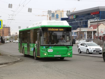 В центре Челябинска начали обустраивать выделенные полосы для общественного транспорта