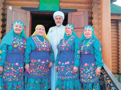 Уфалейский ансамбль «Ляйсан» (ГДК) стал лауреатом на фестивале исполнителей мунаджатов «Изге мон» в Курганской области