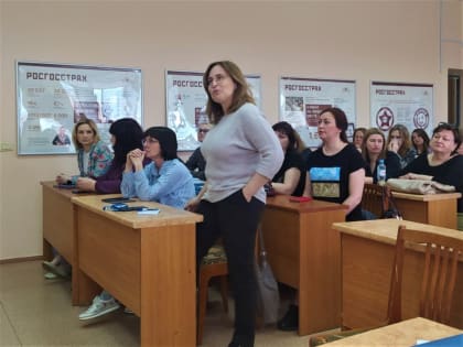 Увлекательно и просто о сложном: в ИЛиМК прошла серия научных слэмов