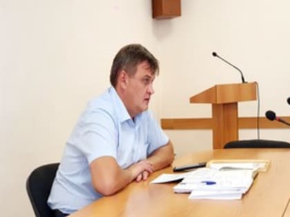 Вадим Сергеев провел совещание с руководителями управлений бюджетной сферы