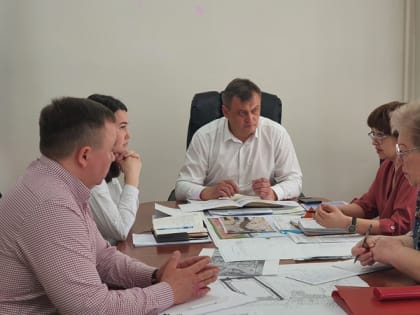 В Аше состоялась встреча с подрядчиком по ремонту Миньярской школы искусств в 2023 оду в рамках нацпроекта «Культура»