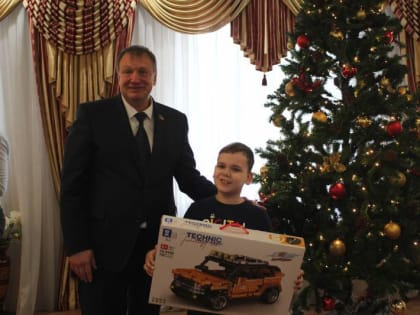 В преддверии Нового года «Ёлка желаний» исполняет мечты