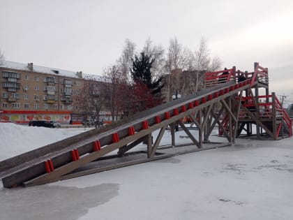 Глава Копейска раскритиковал обслуживание ледового городка