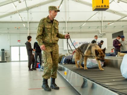 Челябинские таможенники проверили 30 тысяч пассажиров