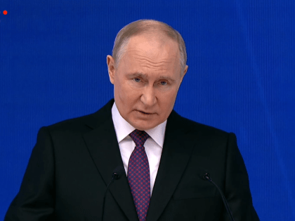 Владимир Путин обратился к Федеральному Собранию