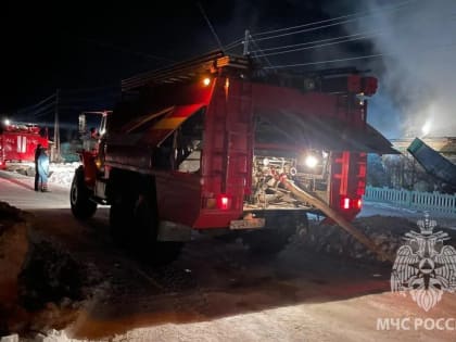 Ночью во время пожара в Варненском районе погибли два человека