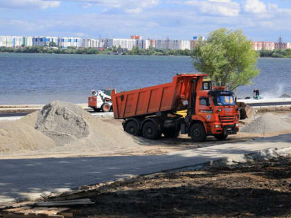 В Челябинске при строительстве набережной на Первом озере нашли родник