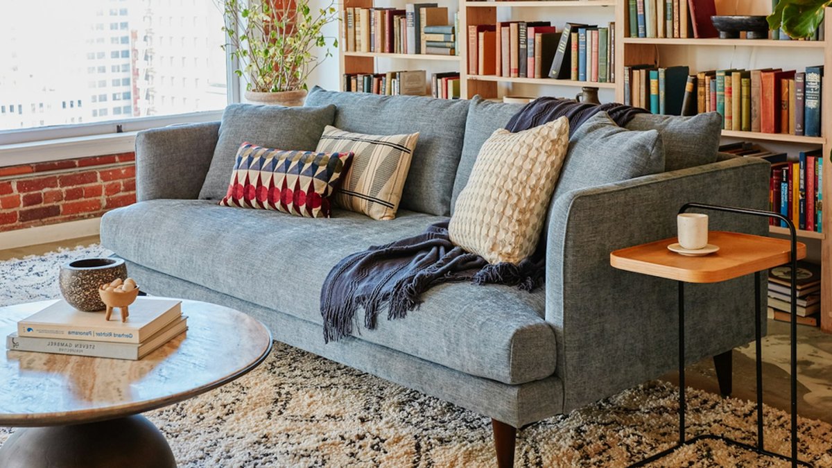 Experts Call Deep Couches Worth Every Penny - deep couch