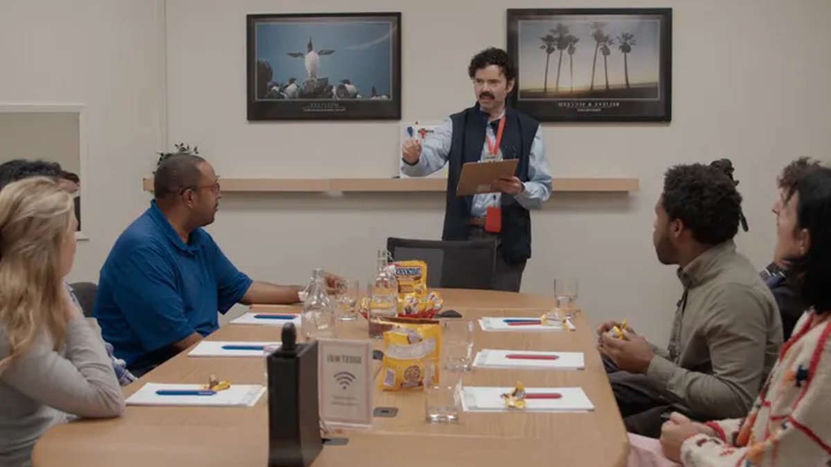 Reeses praises Snickers for bigger peanut butter push Reeses praises Snickers for bigger peanut butter push - peanut butter