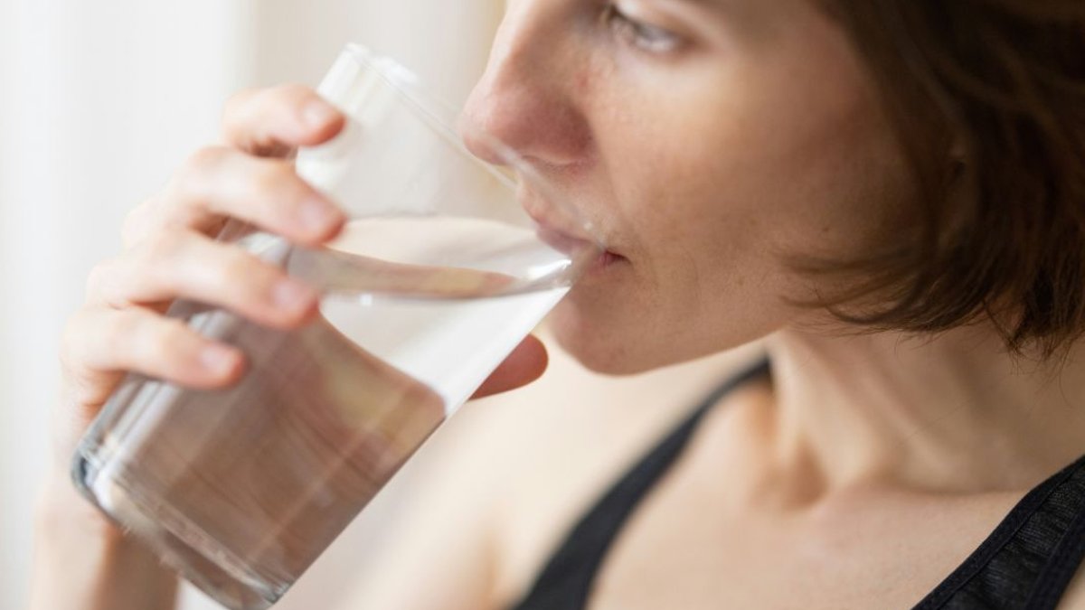 Doctors share key hydration facts for patients