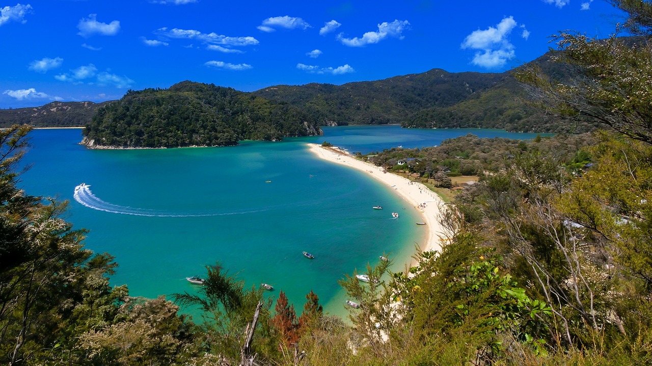 Want a vacation to Phuket, Thailand? First Read the 7 Tips Here