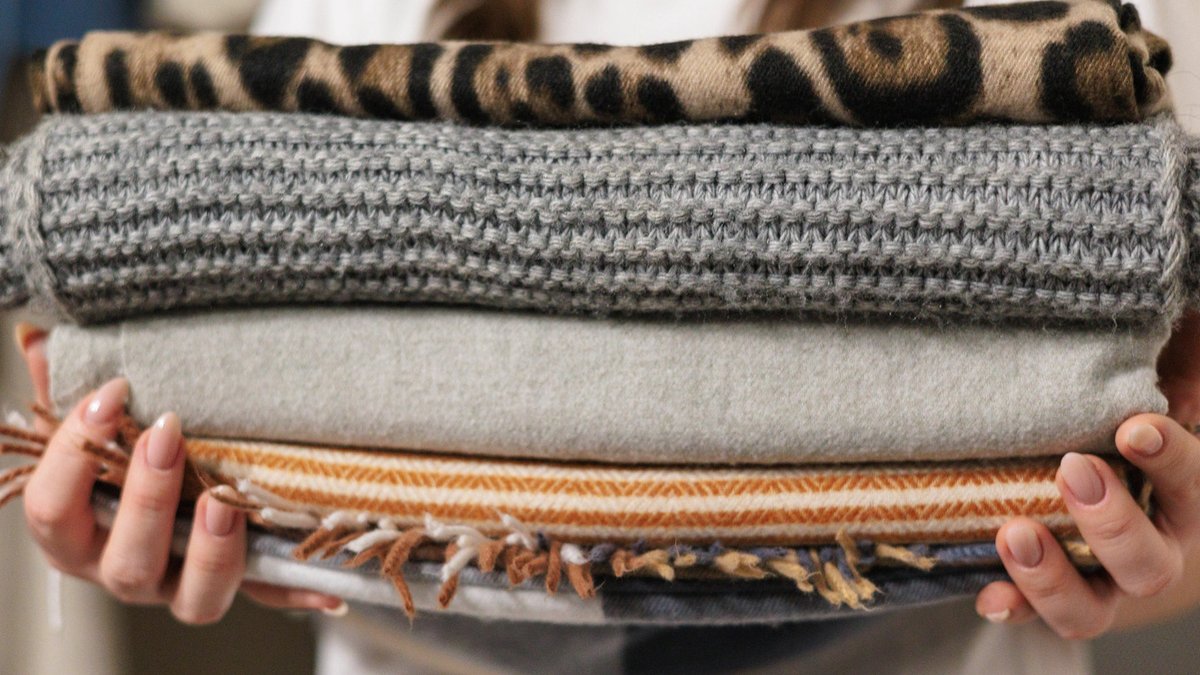 IKEA Tips for Blanket Storage and Organization - blanket storage