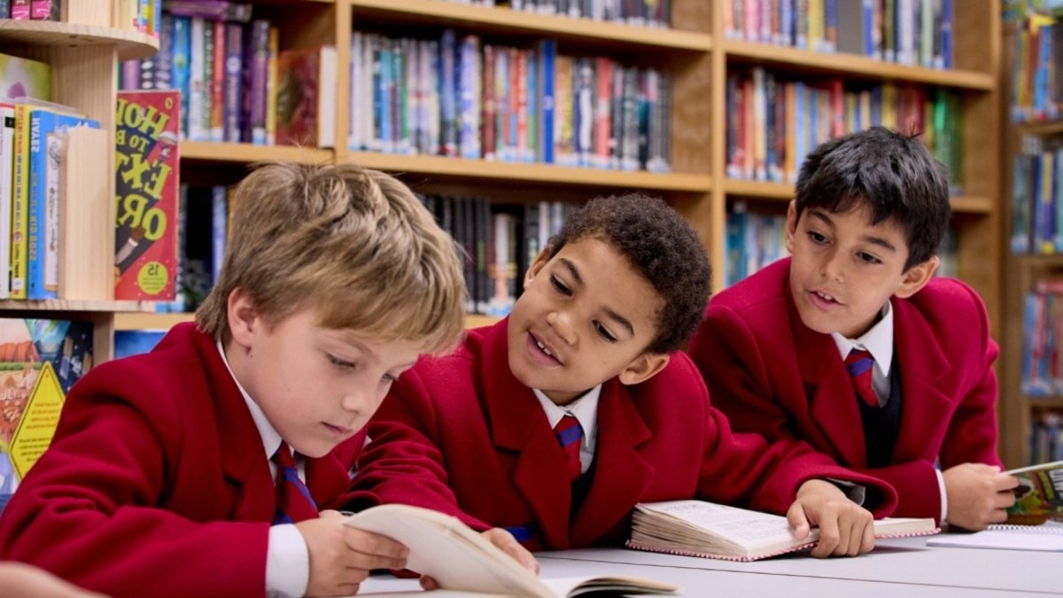 World's top-5 school redefines future education beyond AI World's top-5 school redefines future education beyond AI - future education