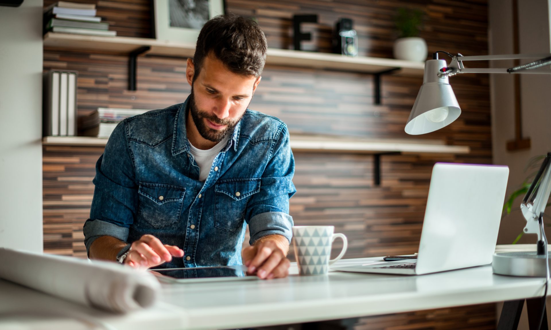 What You Need to Know About Investing in a Stock as a Beginner
