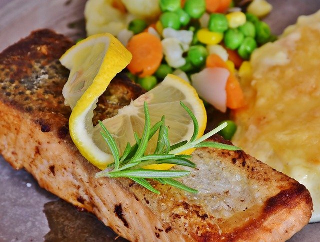 5 Ways to Eat More Fish