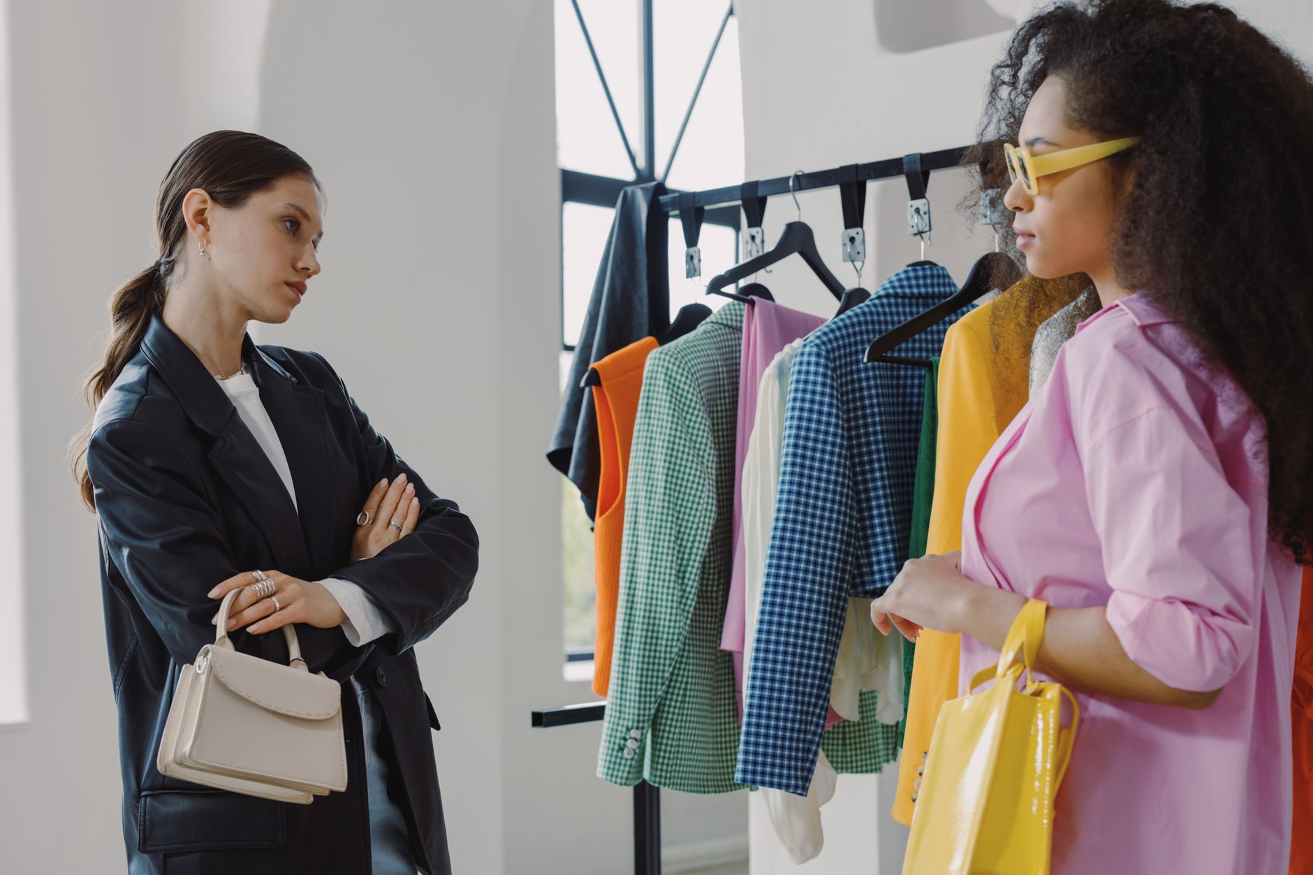 How to Become a Fashionable Woman?
