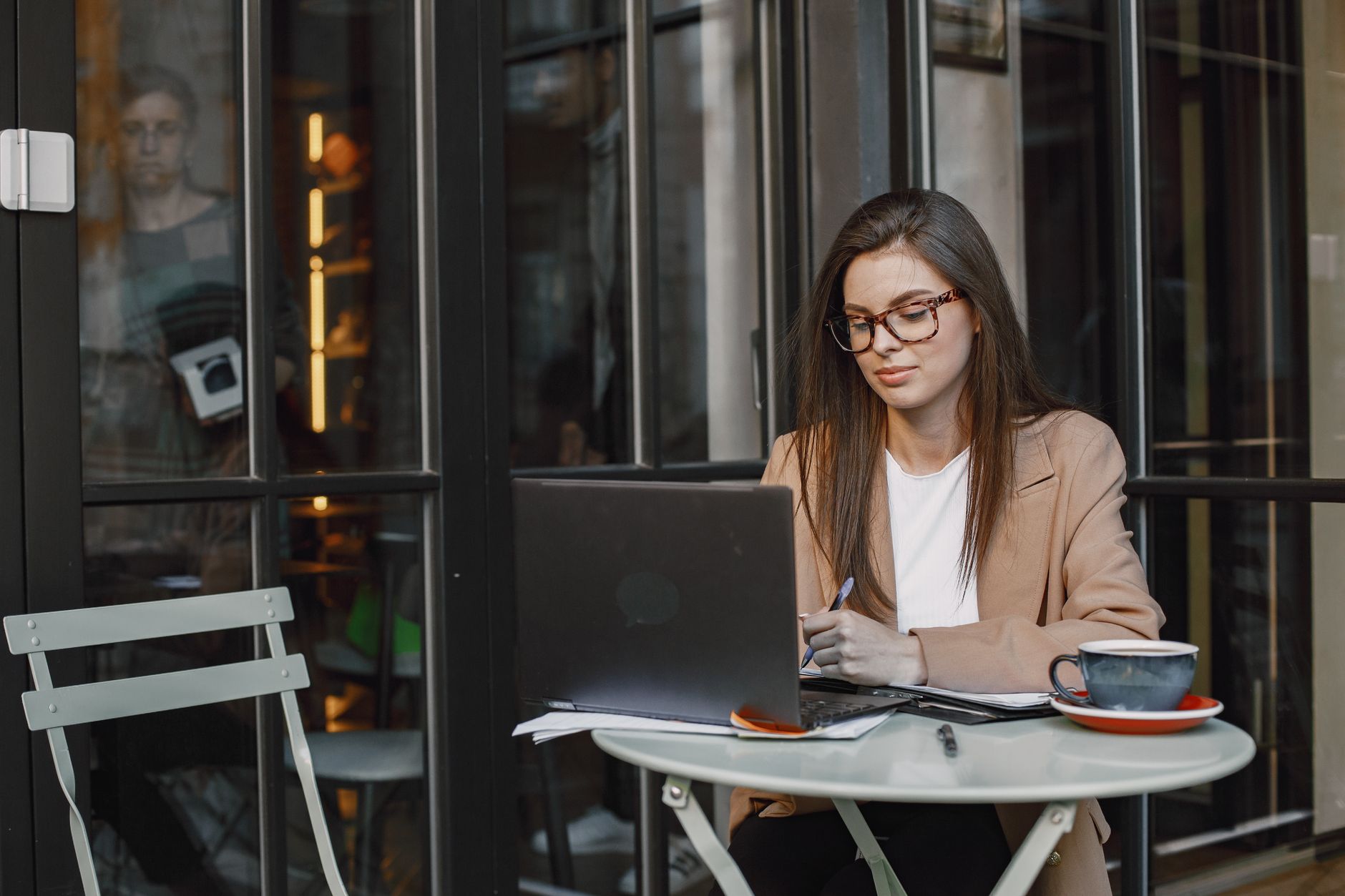 Benefits of Hiring Foreign Freelancers for Your Business