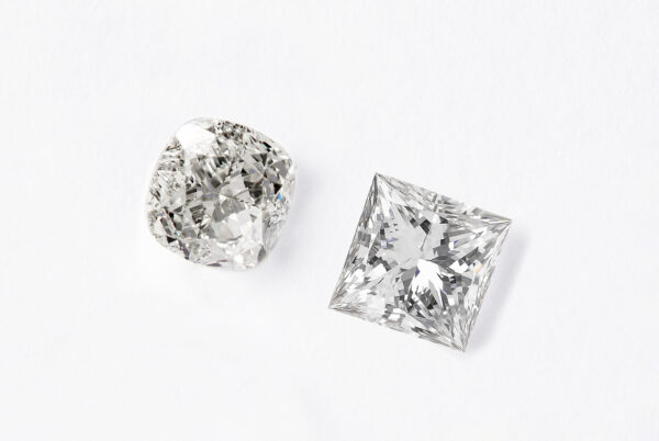 Exploring Elegance: A Comprehensive Guide to Asscher, Cushion, Princess, and Other Diamond Cuts in Lab Diamond Rings