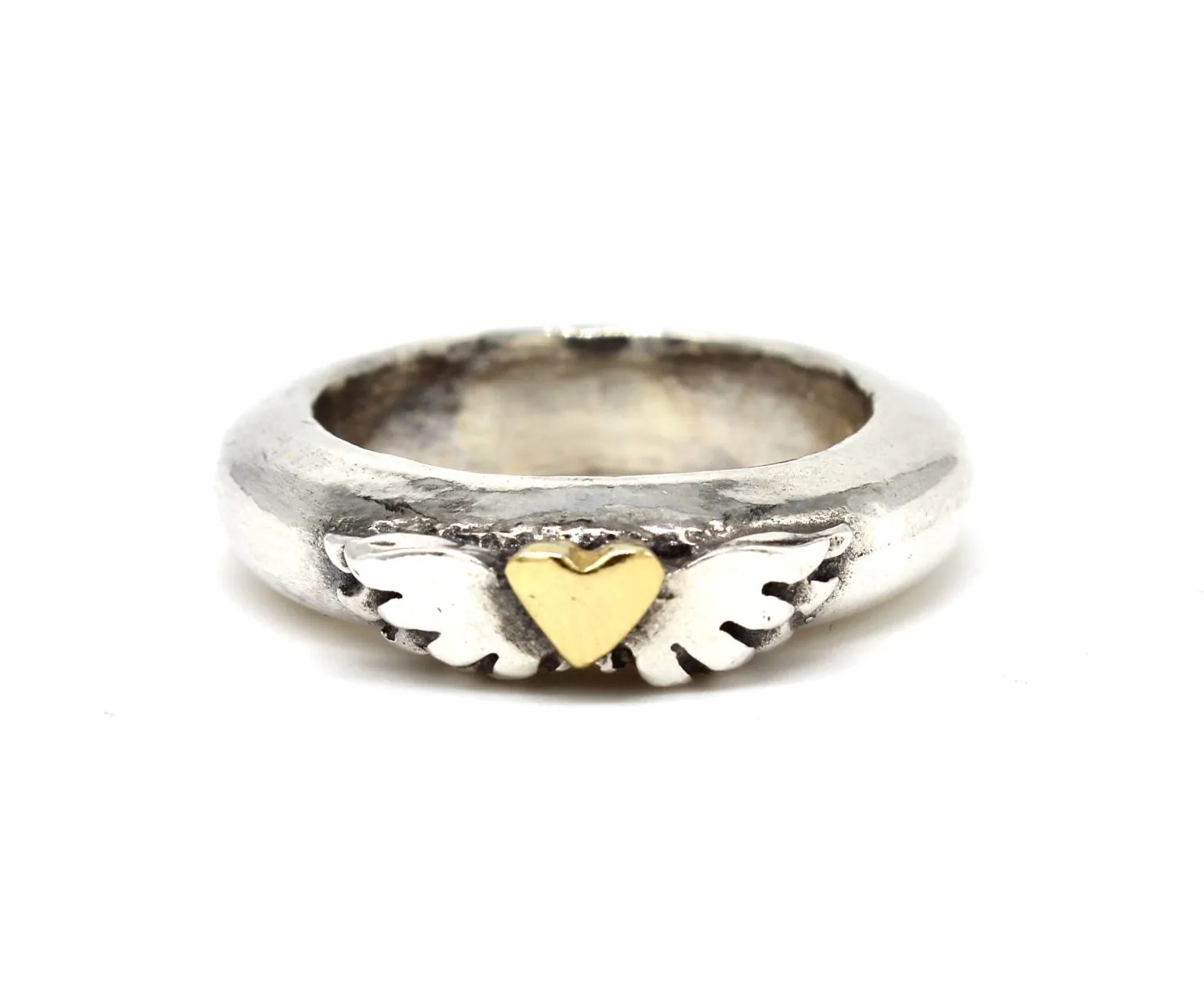 Harley Hearts: Local Artisans Creating Unique Engagement Rings