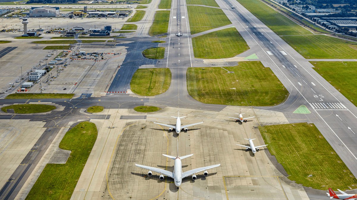 Gatwick expansion gets green light from court - gatwick expansion