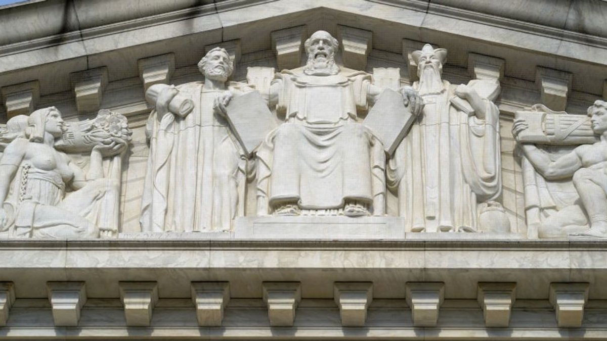 Makers win dispute over pesticide labels - supreme court