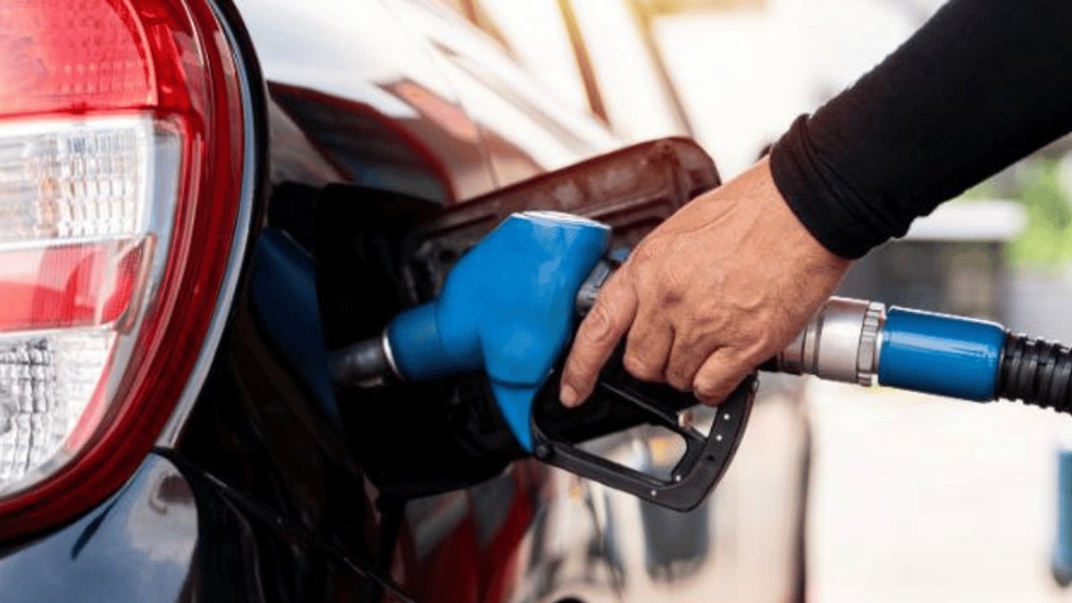 Walmart faces lawsuit over gas price scheme - gas price lawsuit