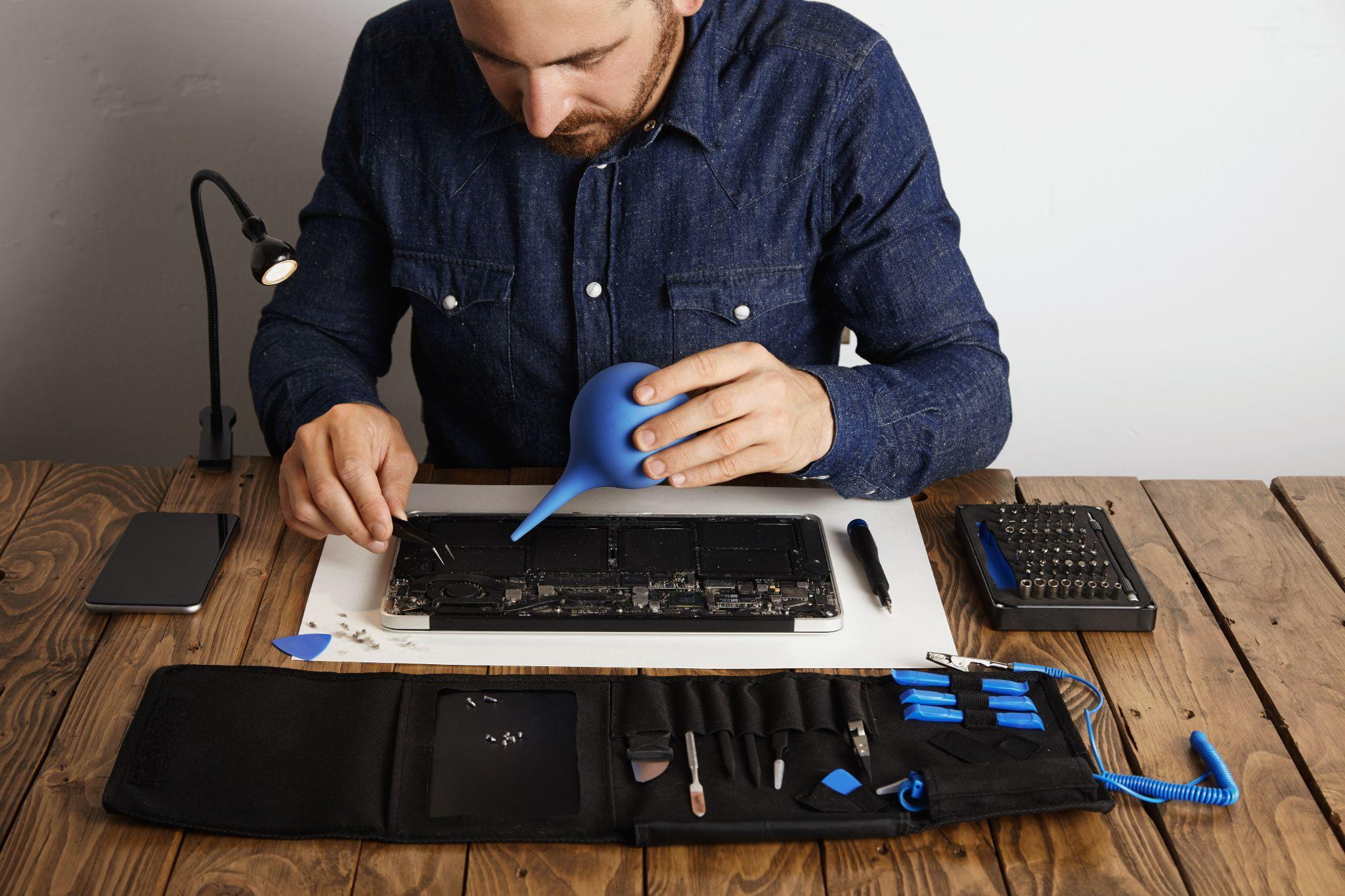 Why Selecting the Right Laptop Liquid Damage Repair Solution Can Save Everything You Value