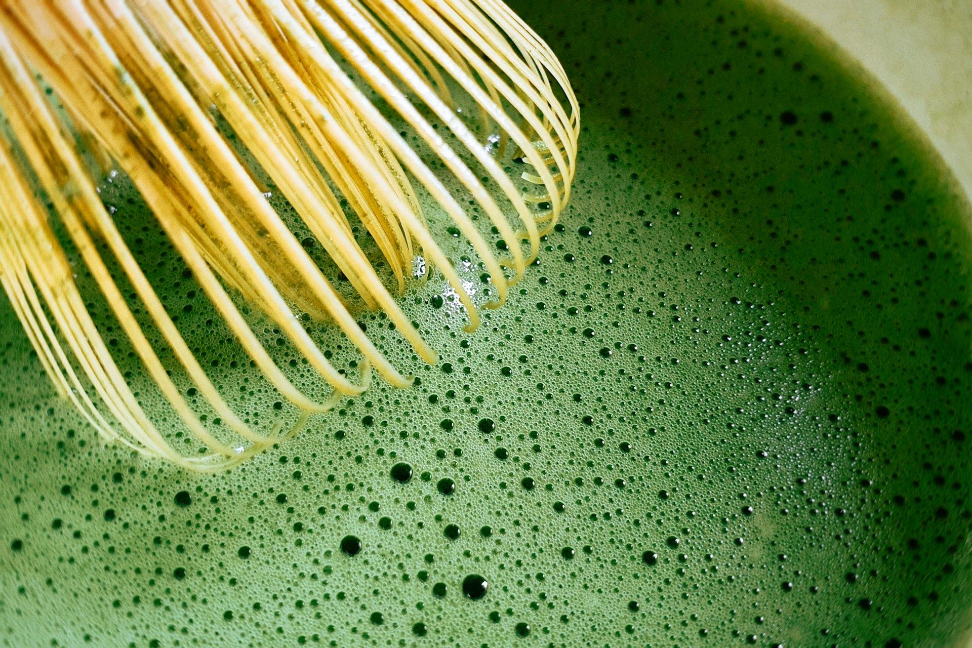 How to Make Ceremonial Matcha Tea at Home