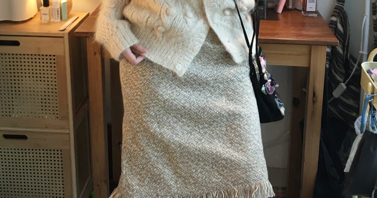 VINTAGE TWEED FRINGE MIDI SKIRT BEIGE