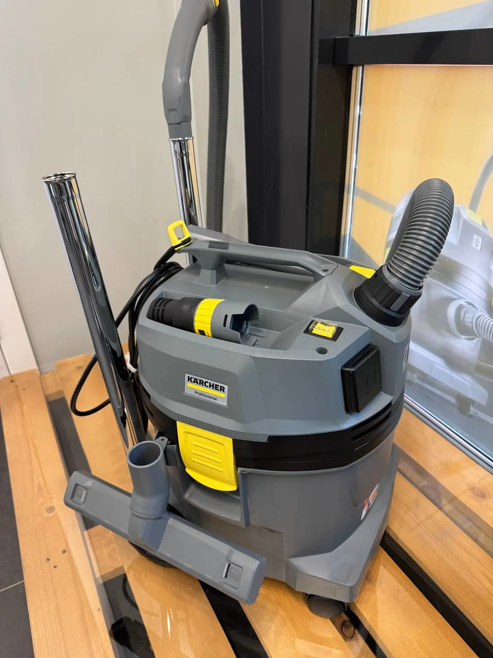 Строительный пылесос Karcher NT 22/1 Ap Te в аренду