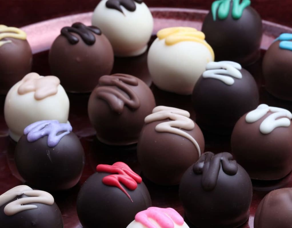 J Edwards Chocolates Assorted Flower Delivery Kokomo IN Banner