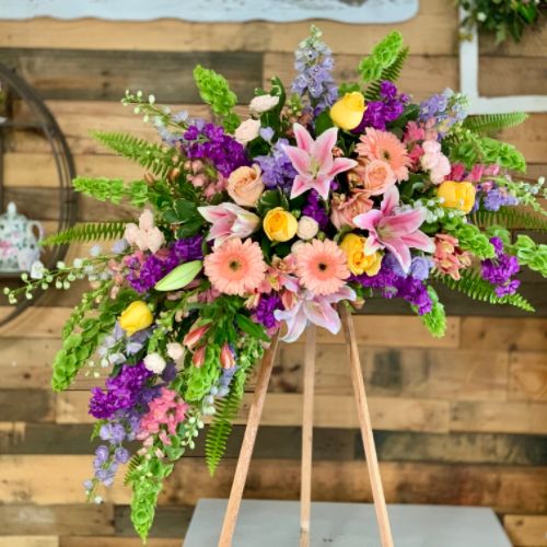 Flower☆彡 Vibrant Tribute in La Porte, IN | Thode Floral