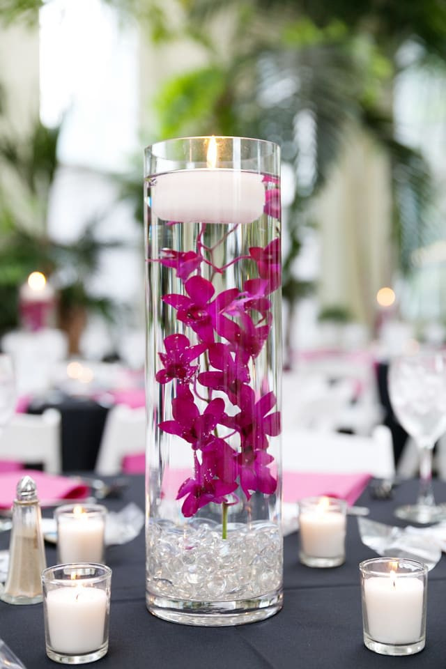 St. Louis Wedding Flowers - Cylinder Vase with Floating Candle in St Louis,  MO