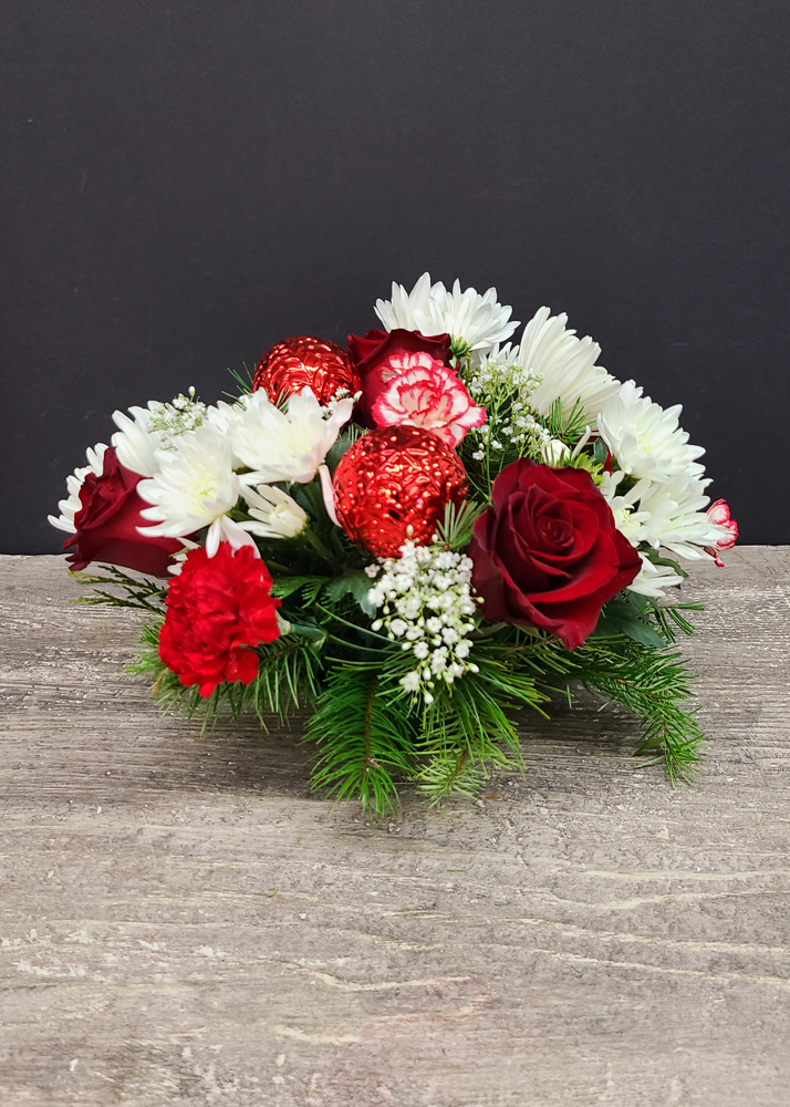 Judy's Glad Tidings Centerpiece